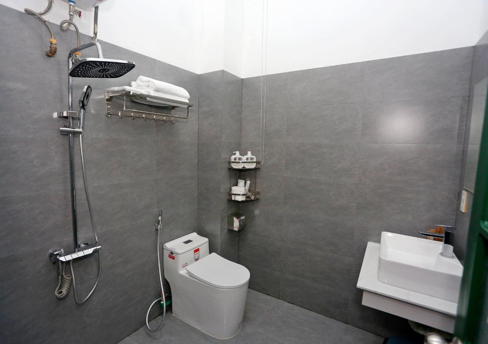 Thon Kim Long Plumeria Homestay מראה חיצוני תמונה